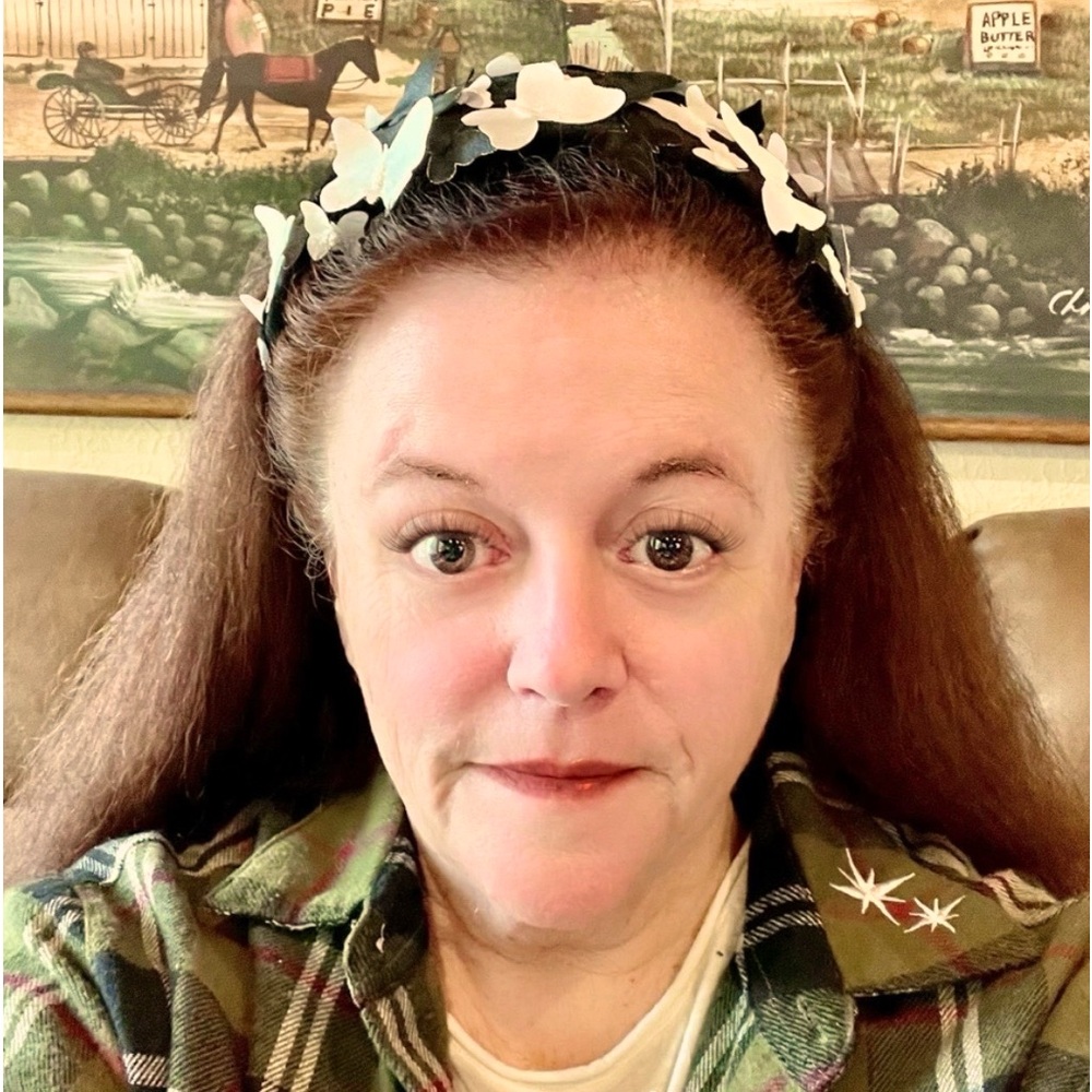 Meet your Posher, Janet